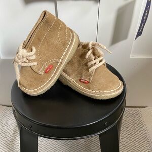 5T Tan Sude Desert Chukka Style Boots